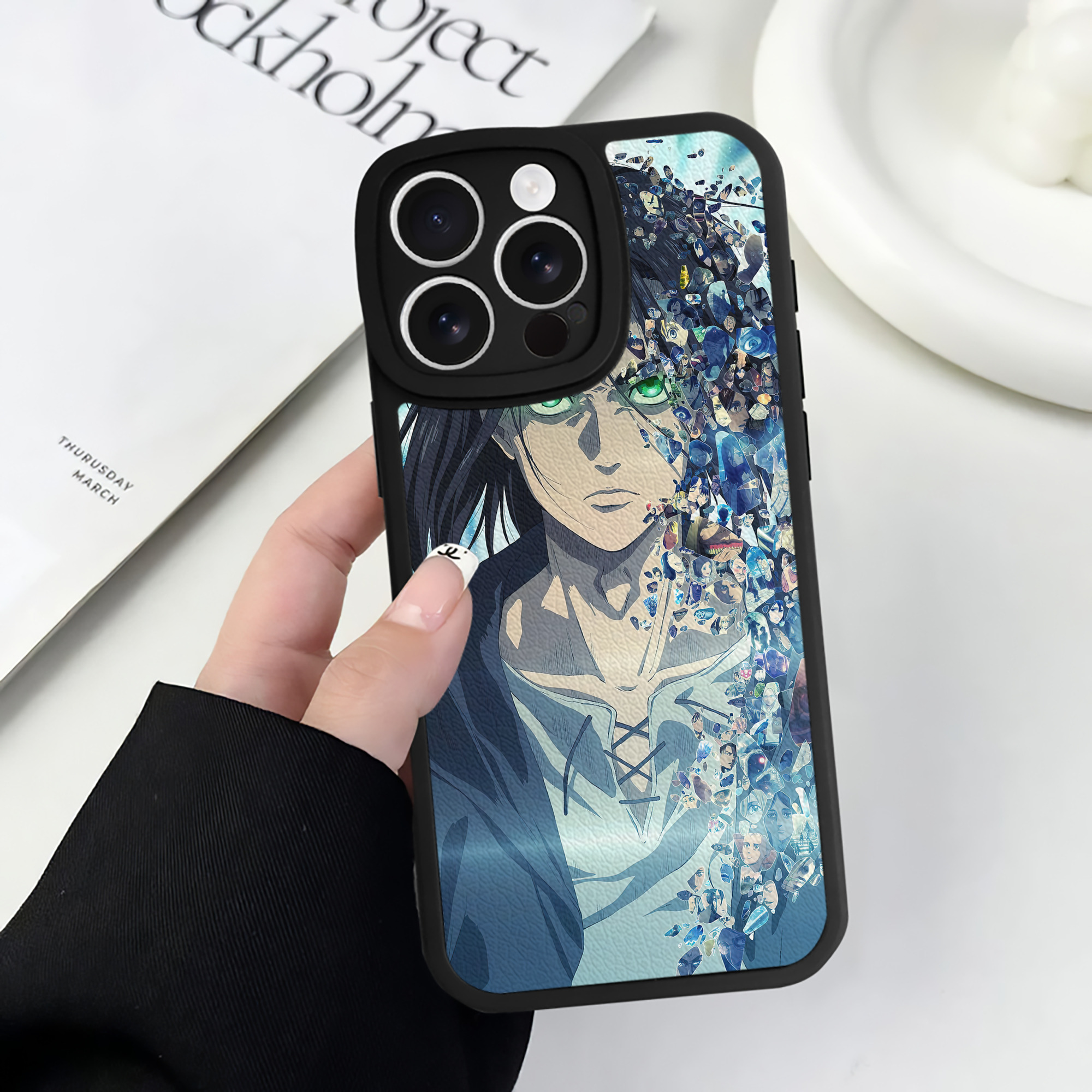 （画像用） 進撃の巨人 Attack on Titan 【iPhone 16シリーズ対応】シリコンスマホケース（レザー調） 材質：シリコン